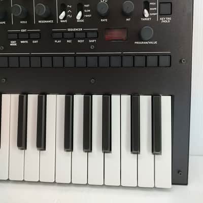 Korg Monologue Monophonic Analog Synthesizer 2016 - Present - Black image 3