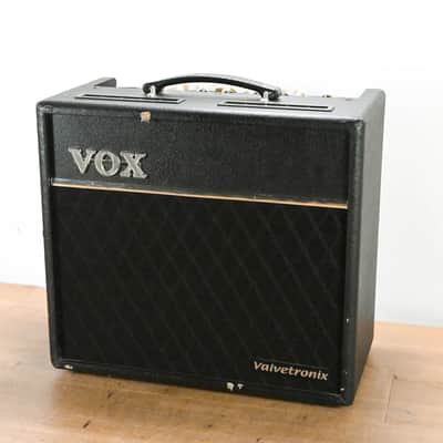 Vox Valvetronix VT40+ 40-Watt 1x10 Modeling Guitar Combo Amp | Reverb