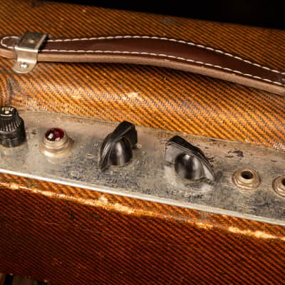 1955 Princeton Small Body Narrow Panel 5E2 Circuit image 3