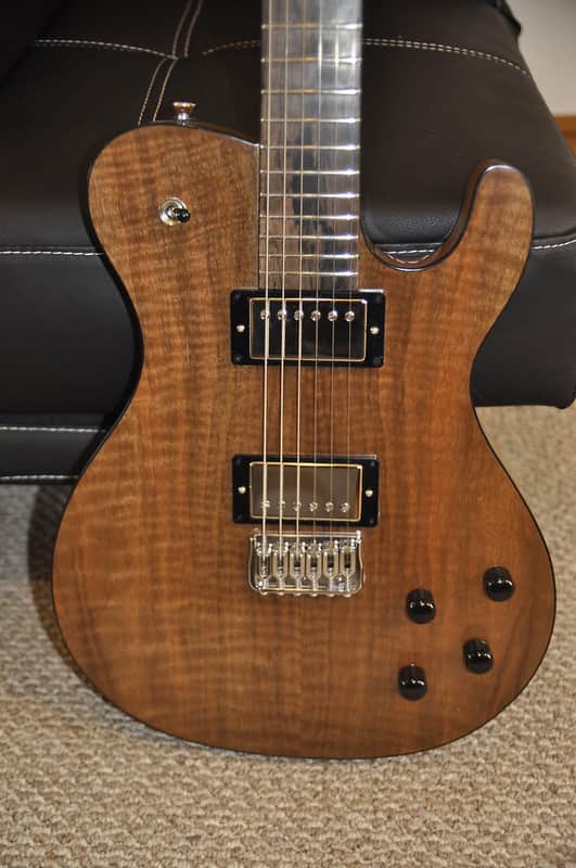 Luman Single Cutaway Natural Walnut image 1