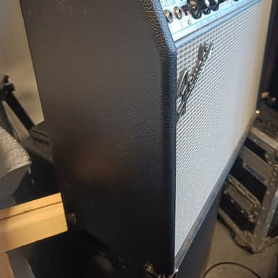 Fender '68 Custom Vibrolux Reverb image 4