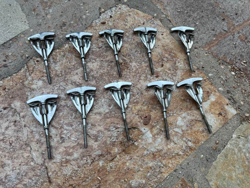 Ludwig Vintage Ludwig 10 PACK Bass Drum Tension Rods & Claws