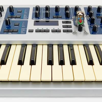 Access Virus Indigo Synthesizer Keyboard + Fast Neuwertig + 1,5 Jahre Garantie image 2
