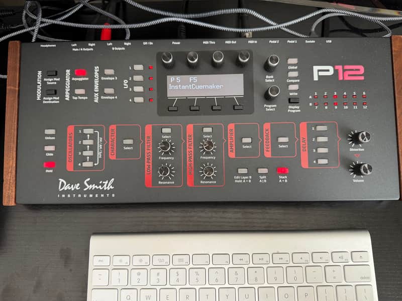 Dave Smith Instruments Prophet 12 Desktop 12-Voice Polyphonic