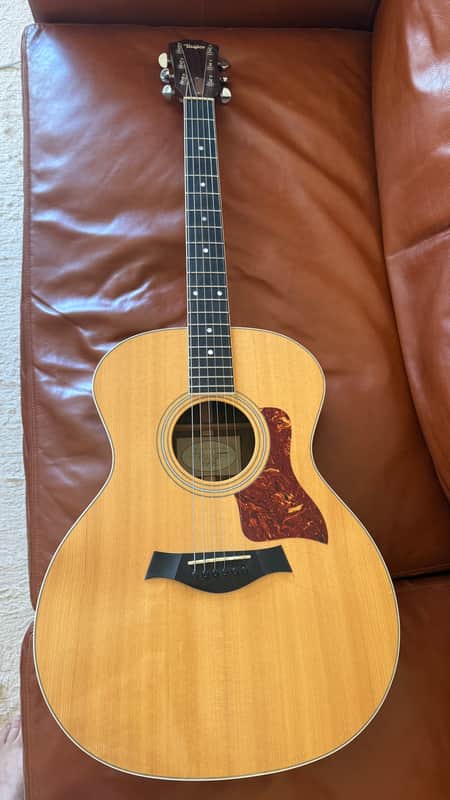 Taylor 414 with Ovangkol Body 1998 - 2013 - Natural image 1