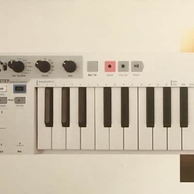 Arturia Keystep USB Keyboard Controller & Arpeggiator