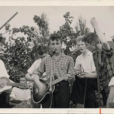 Gallotone Champion 1950s image 13