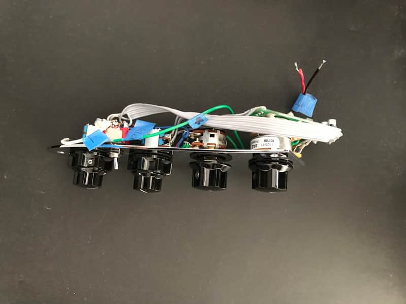 Fender American Deluxe Jazz Bass Preamp | Reverb