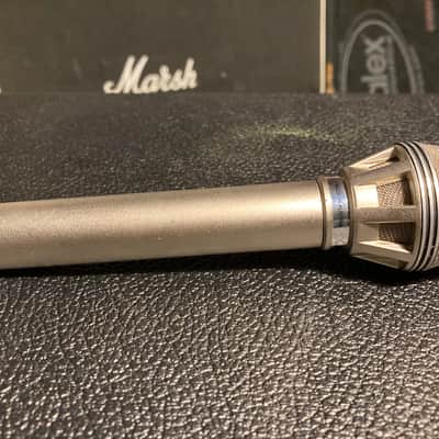 AKG D190E Vintage Dynamic Microphone image 4