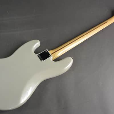 Fender Blacktop Jazz Bass White Chrome Pearl image 5