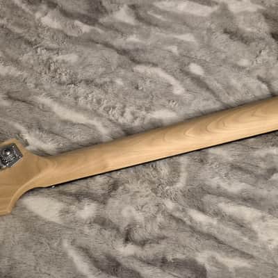 Glarry Fretless Precision Bass - 4-String - Set-Up - Natural - Rosewood Fingerboard image 9