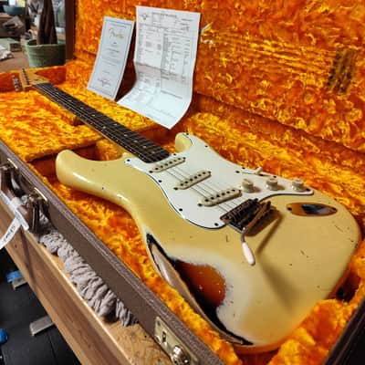 Fender Stratocaster - John Cruz '61 Reissue - Olympic White over Sunburst Hvy Relic - 2017 image 14