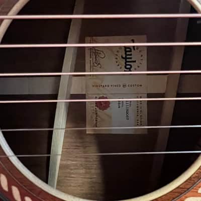 Taylor 324ce - Vineyard Vines Collaboration 2022 image 2