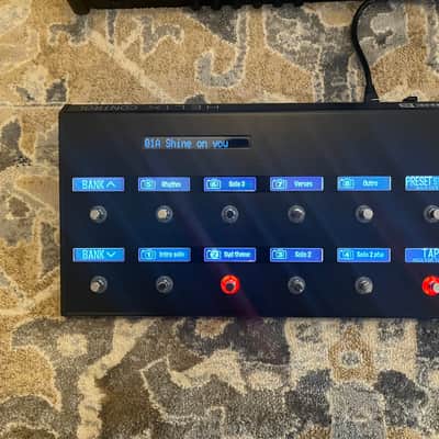 Line 6 Helix Rack with Controller image 2