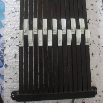 Chromaharp Autoharp 15 Chord Bars and Holders Complete image 1