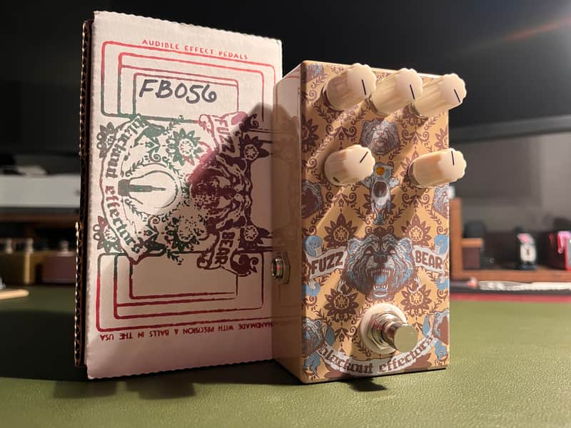 Blackout Effectors Fuzz Bear