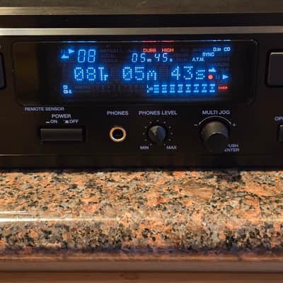 Denon DN-C550R June 2002 - Black image 6