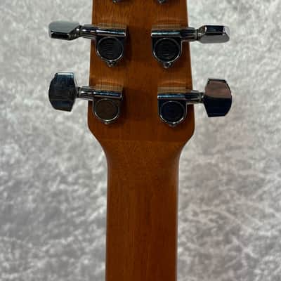 Seagull acoustic electric guitar in natural with case image 5