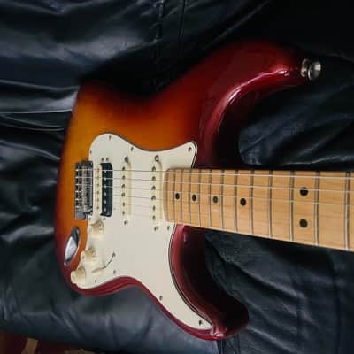 Fender American Professional Stratocaster HSS Shawbucker with Maple Fretboard 2017 - 2019 - Sienna Sunburst image 16