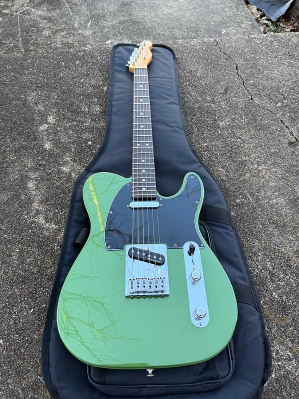 Fender Player II Modified Telecaster with Rosewood Fretboard 2025 - Present - Harvest Green Metallic