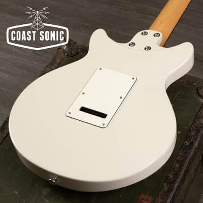 Kz Guitar Works KGW Bolt-On 22 2H6 "Vintage White" image 8