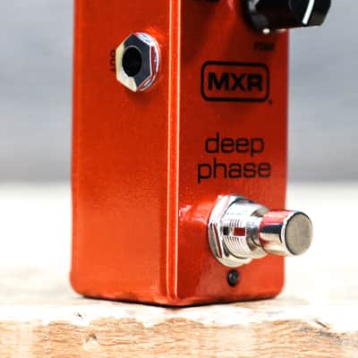 MXR M279 Deep Phase Unique Vintage Voice 2-Mode Phaser Effect Pedal w/Box image 3