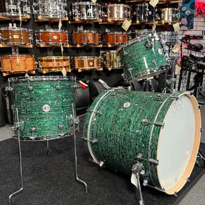 ~RARE!~ DW Design Series 3-Piece 12/16/22 Drum Kit Set in Green Strata FinishPly image 2