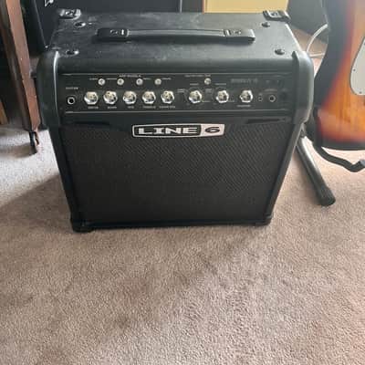 Line 6 Spider IV 15 15-Watt 1x8" Digital Modeling Guitar Practice Amp 2009 - 2016 - Black image 4