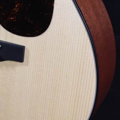 Martin 000c Jr E Junior Series Solid Sapele / Spruce Acoustic-Electric image 20