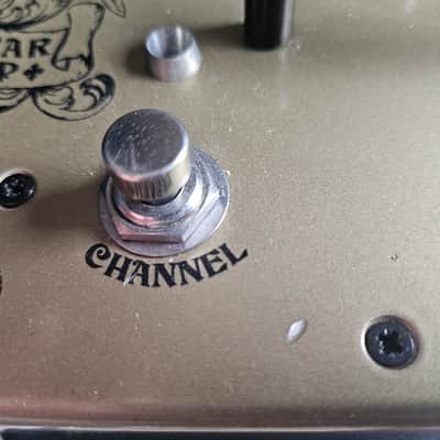 Victory Amps V4 The Sheriff 2-Channel 180-Watt Hybrid Guitar Amp Pedal 2022 - Present Gold image 8