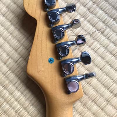 Fender MIJ Japan E serial  fujigen image 2