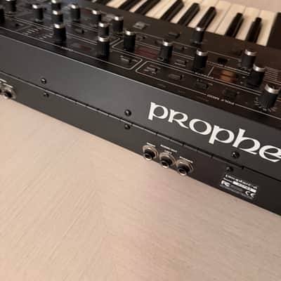 Sequential Prophet-6 49-Key 6-Voice Polyphonic Synthesizer 2018 - 2020 - Black with Wood Sides image 7