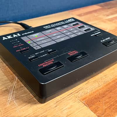 Akai U40 Riff-O-Matic Variable Tempo Phrase Lo-Fi Sampler image 2