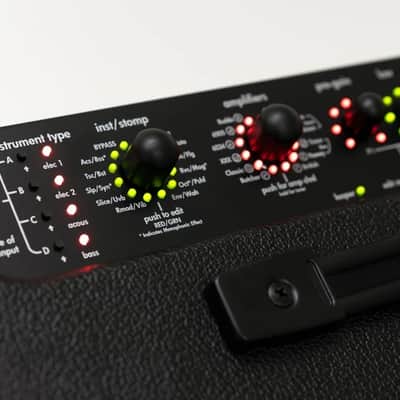 Peavey Vypyr X1 Modeling Bass / Electric and Acoustic Guitar Amplifier image 5