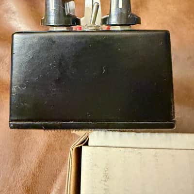 SUPER RARE (only 100 made) Tone Candy Skull Overdrive Pedal - 2011 - MIB - signed by Mike! image 6