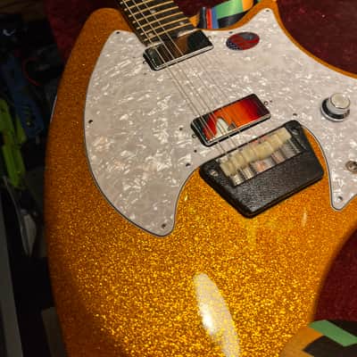 Ovation Breadwinner 1970s - Gold Sparkle Customized Refinished - So Cool image 5