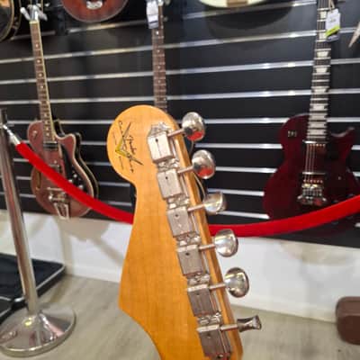 Fender Custom Shop Limited Edition `63 Stratocaster Journeyman/Closet classic/ Aged Fiesta Red (***Secondhand***) image 7