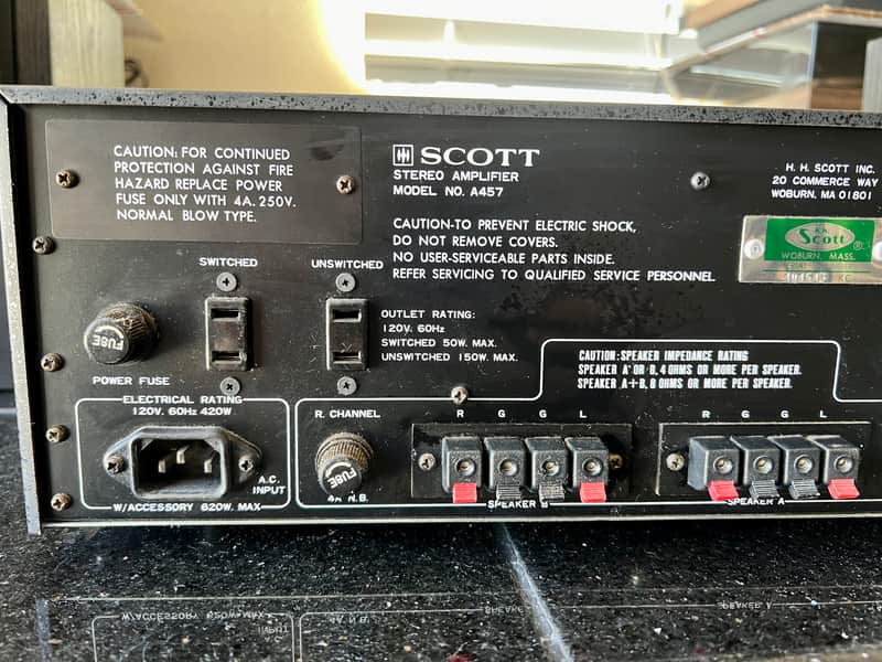 Révision et optimisation d'un amplificateur SCOTT A457