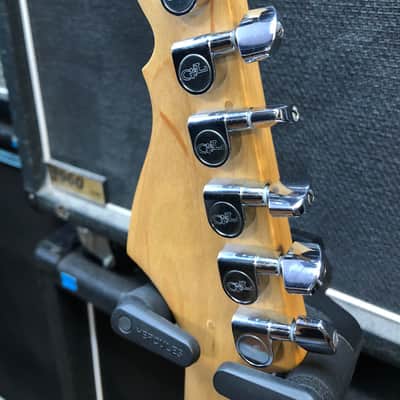 G&L Legacy 97-98 - Sunburst image 9