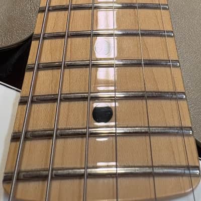 Fender Player Stratocaster with Maple Fretboard 2022 - 3-Color Sunburst image 6