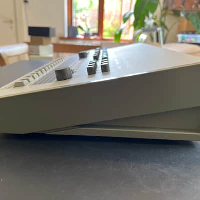 Roland TR-909 image 9