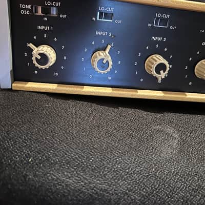 Shure SE30 Gated Compressor Mixer Tame Impala 1980s? image 14