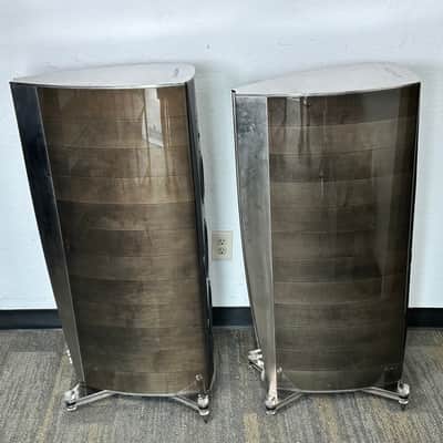Sonus Faber Amati Futura Tower Speakers (Pair) image 2