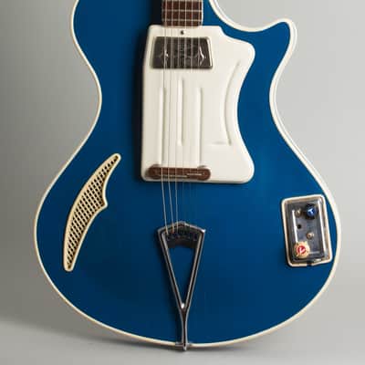 Wandre  Teen Ager Model 900 Semi-Hollow Body Electric Guitar (1961), black hard shell case. image 3