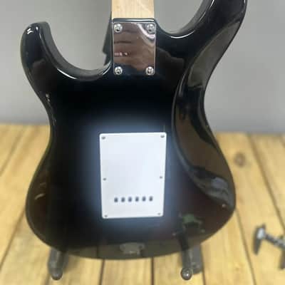 Yamaha eg112c Stratocaster 2005 Black image 5