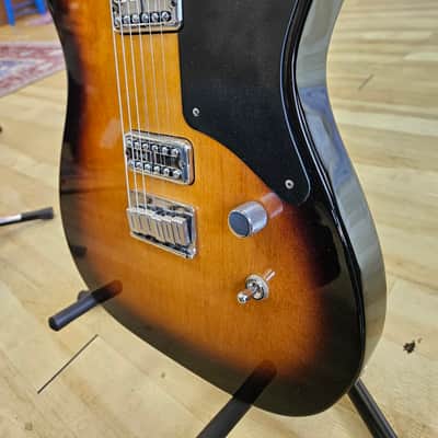 Fender "Tele-bration" Limited Edition 60th Anniversary Cabronita Telecaster with Maple Fretboard 2011 - 2-Color Sunburst image 8