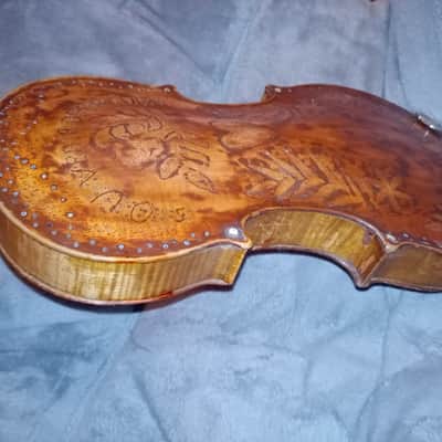 Fine Old Violin Master image 3