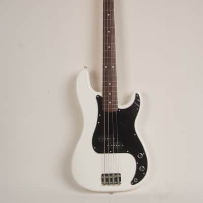GUYATONE VB-28 VIOLIN BASS - MIJ VINTAGE MATSUMOKU BUILD - w/HSC
