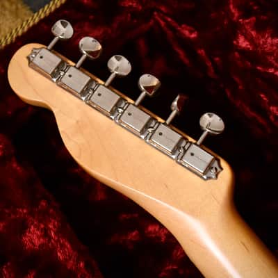 Fender American Vintage '52 Telecaster Butterscotch Blonde (Pre-owned, 2015) image 12
