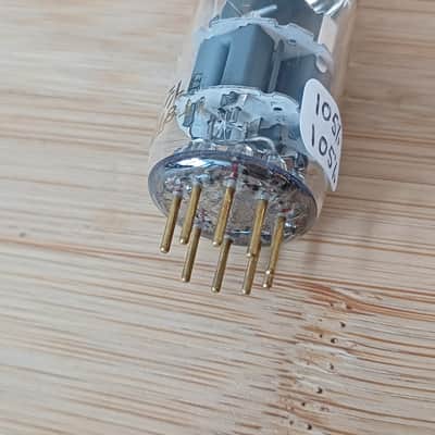 Superb NOS 1968 PHILIPS AMPEREX e88cc 6922  like CV2492 ecc88 6dj8 CCA Valvo print perfectly balanced and very strong, gold pins best audio tube, for EMI redd 47 Bild 6